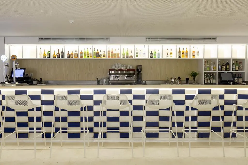 פלאייה דן בוסה Ebano Hotel Apartments & Spa (Adults Only) מלון דירות